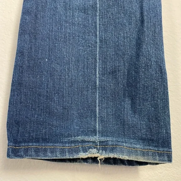 PAIGE • Laurel Canyon Low Rise Bootcut Blue Jeans - Picture 15 of 16